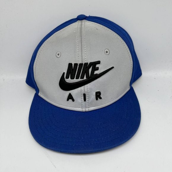Nike Air Reflective Nike True Hat Snapback‎ Cap Youth - Picture 1 of 8